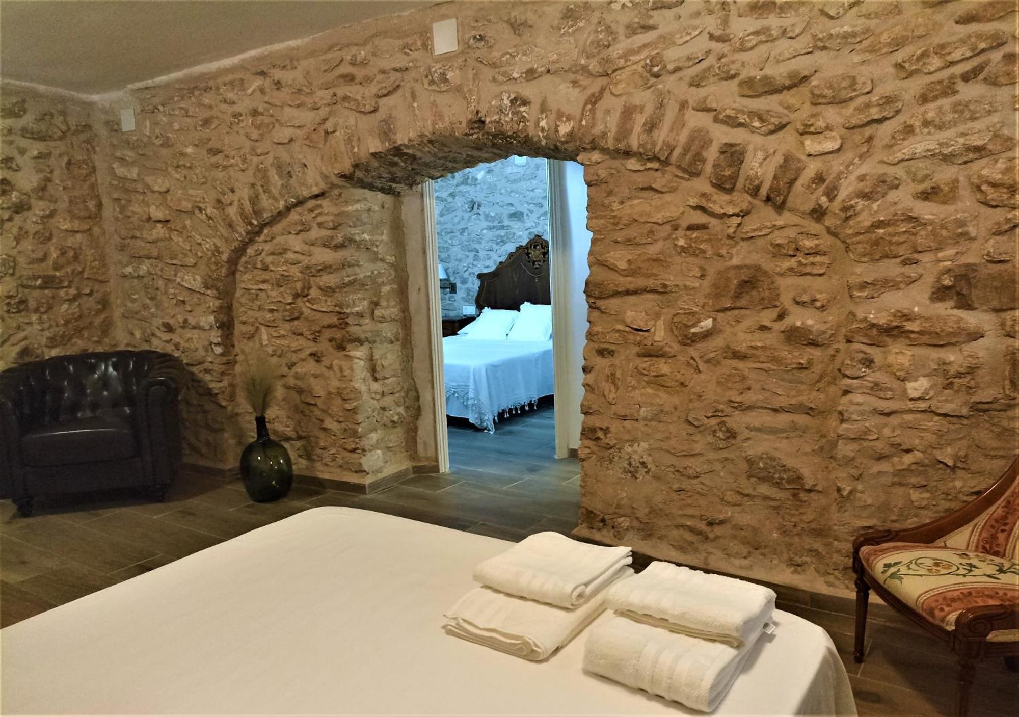 Apartamentos/Casa Rural Plaza Mayor San Jorge  Buitenkant foto